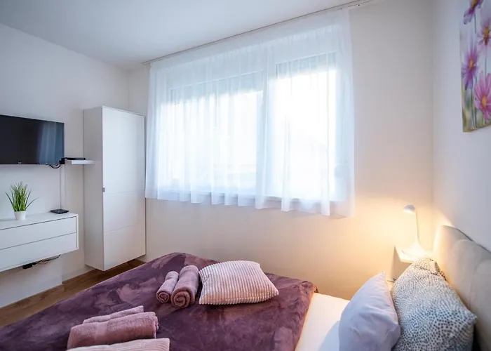 Cute Apartman- Free Parking