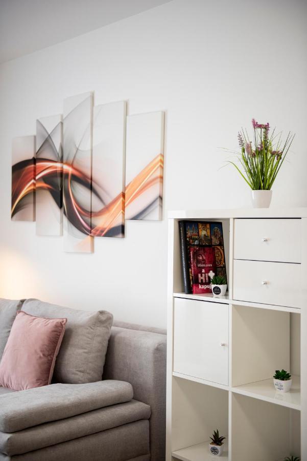 Cute Apartman- Free Parking Apartament *